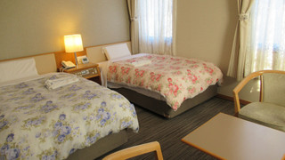 ツインルーム 喫煙可