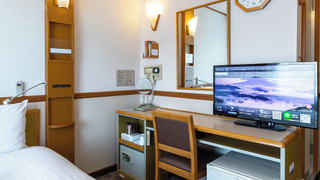 スタンダード ルーム クイーンベッド 1 台 禁煙