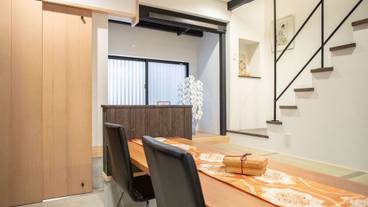 客室内のダイニングエリア / 10