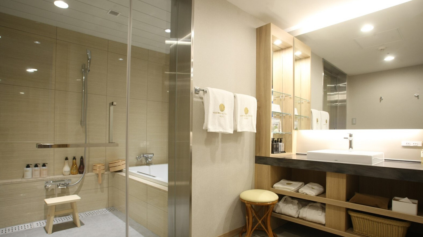 スーペリアハリウッドツイン一例／浴室