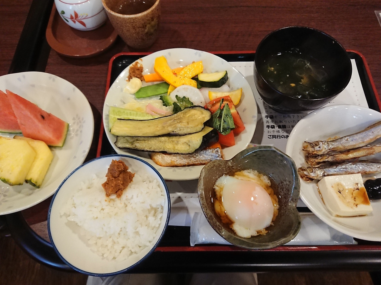 健康的でハイレベルな旅館の食事3475302