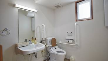 バリアフリー バスルーム / 3