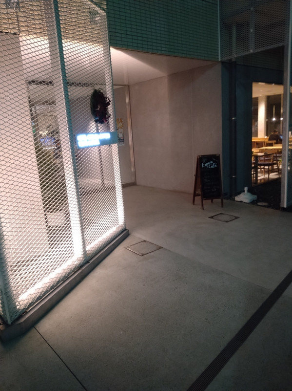 シンプルでオシャレな外観