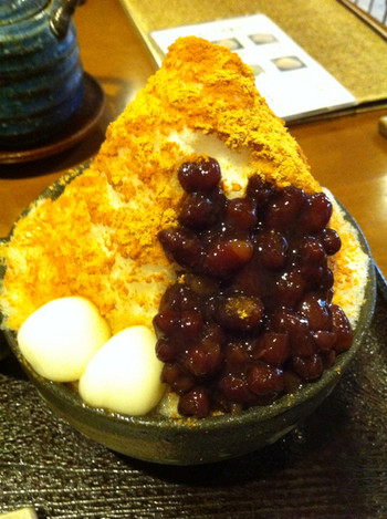 「甘味処 楓」料理 637421 かき氷（黒蜜きな粉、白玉トッピング）