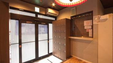 内部エントランス / 3