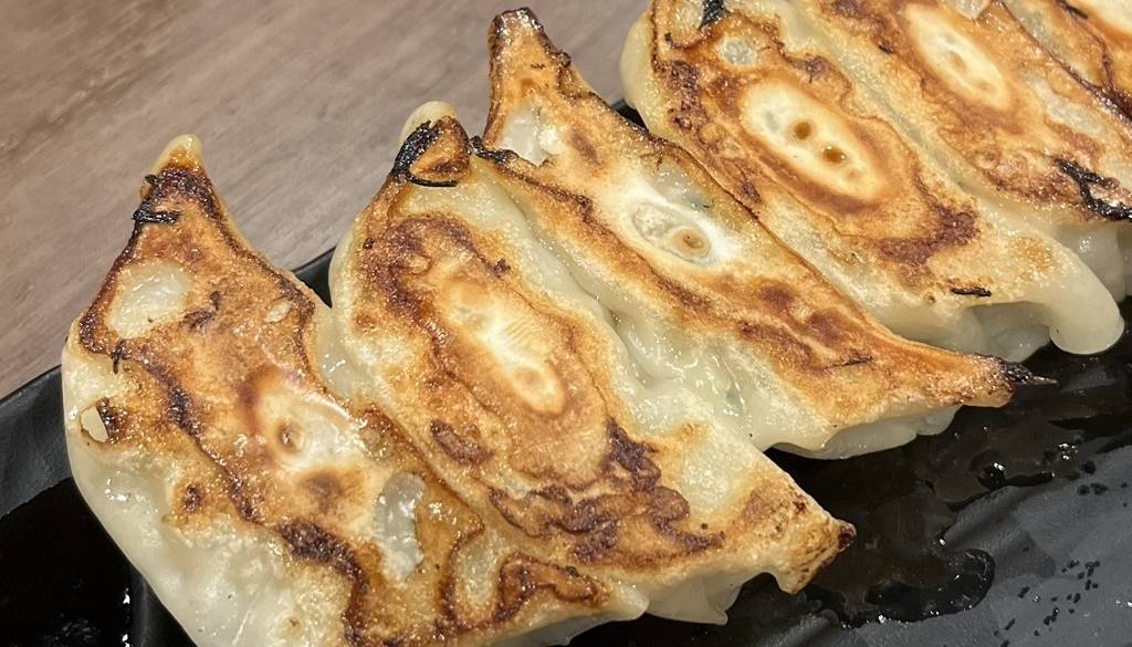 「万葉庵」万葉特製餃子 / 2