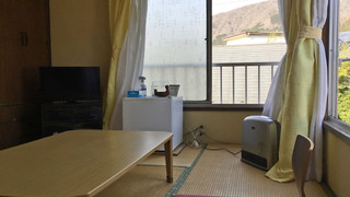 和室6畳　共有バス