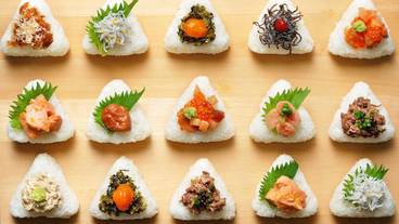 朝食のおにぎり一例 / 1