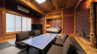 和洋室 (和室8畳+ツインベッドルーム) ※眺望なし [伽羅/207] 禁煙