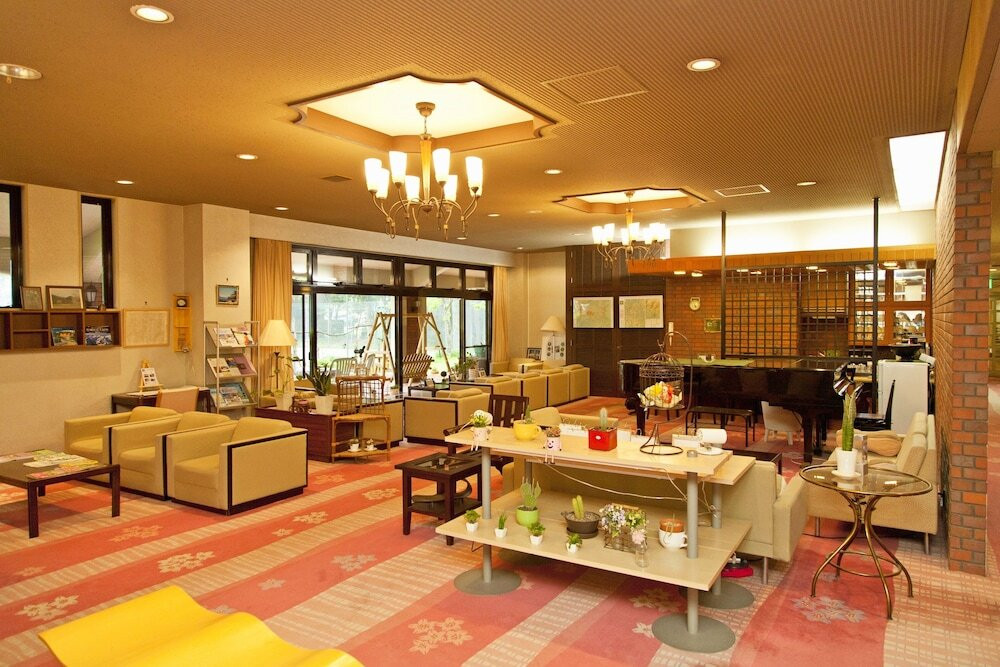 ロビーラウンジ