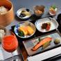【１泊朝食付】周辺観光＆外食を満喫後21時レイトチェックインOK／懐石宿のこだわりの和朝食付 | 武雄温泉 懐石宿 扇屋