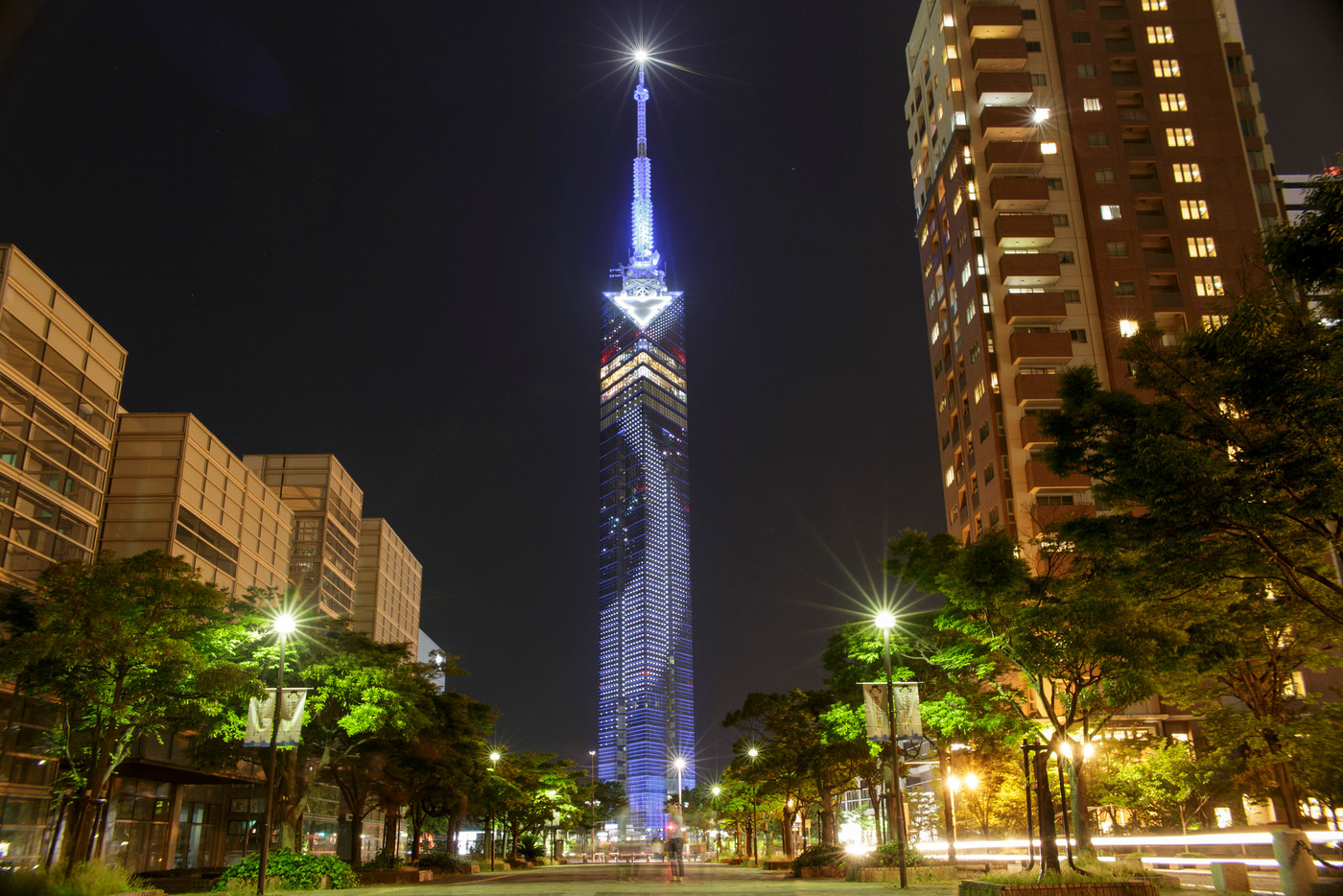 福岡タワーイルミネーション 2017年7月撮影