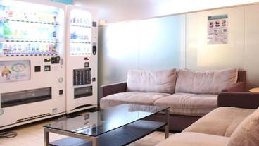 ロビーラウンジ / 3