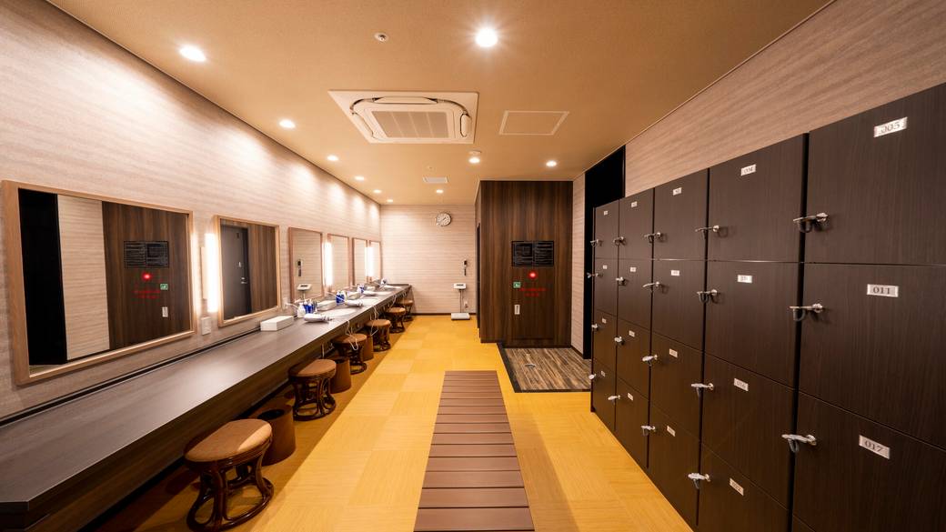 ぽんの湯　女性脱衣所 / 3