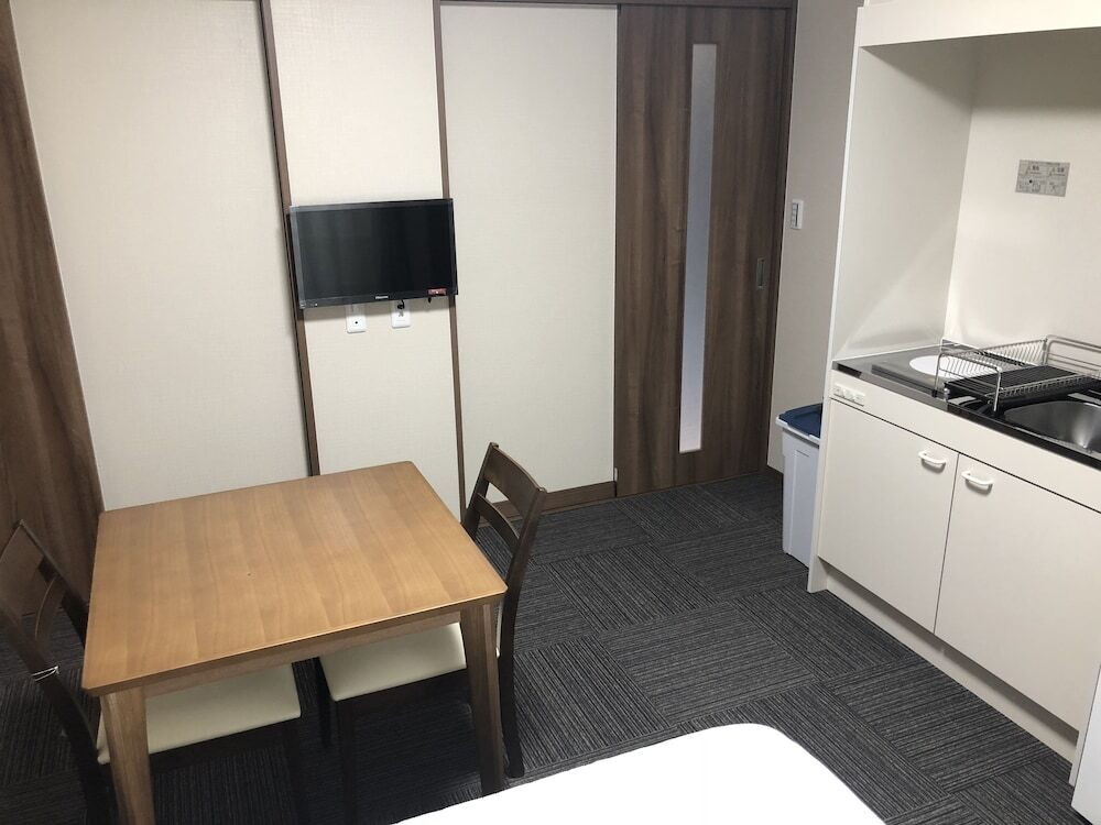 客室内のダイニングエリア