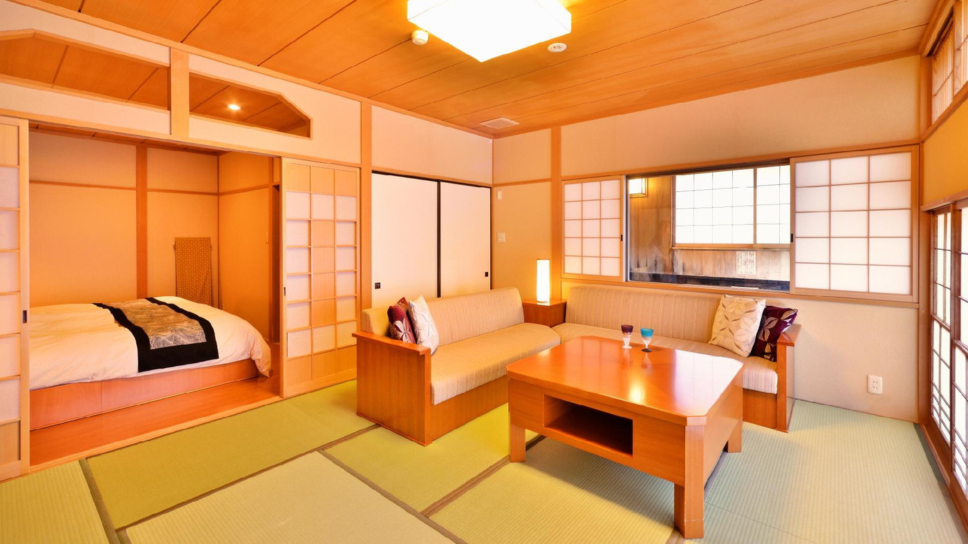 人里離れた隠れ家でおこもりステイ3642832