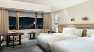 デラックス ルーム ダブルベッド 2 台