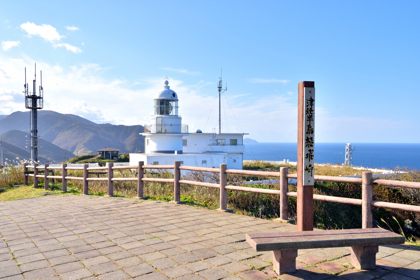 龍飛埼灯台　龍飛岬　津軽海峡　津軽半島　青森県東津軽郡外ヶ浜町