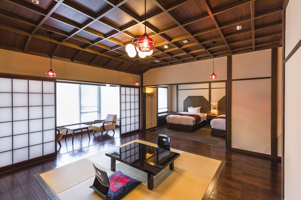 地産地消の朝食と足元湧出温泉でお腹も心も満ちていく3996200