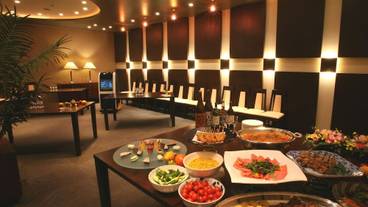 カラオケ ルーム / 11