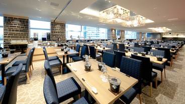 朝食スペース / 8