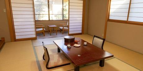 下條温泉 静かなお宿 加賀美