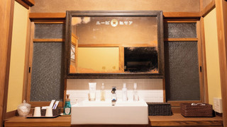 デラックス 4 人部屋