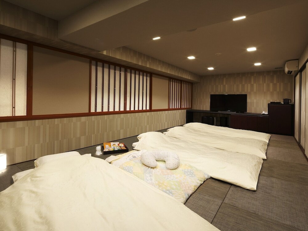 広々した和室におもちゃが準備された「キッズルーム」へ♪3949120