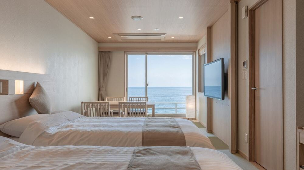 おいしい料理と温泉、海をカジュアルに楽しめるホテル3404001