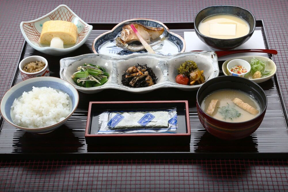 朝食