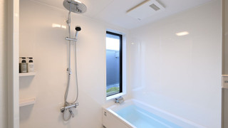 デラックスキング　バスタブ付き