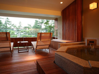 Carefully selected hotels and ryokan where you can enjoy onsen ♪3990773