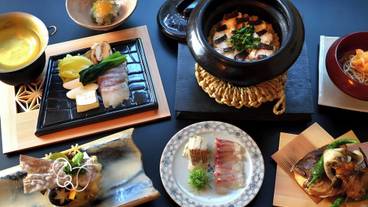 食事・飲み物 / 2