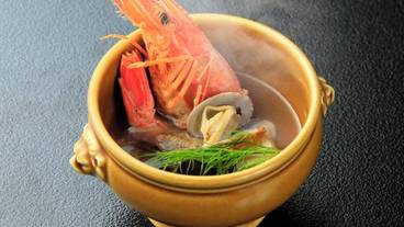 食事・飲み物 / 12
