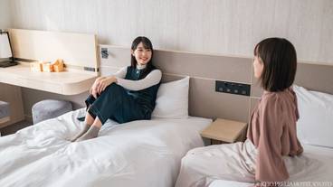 客室 / 6