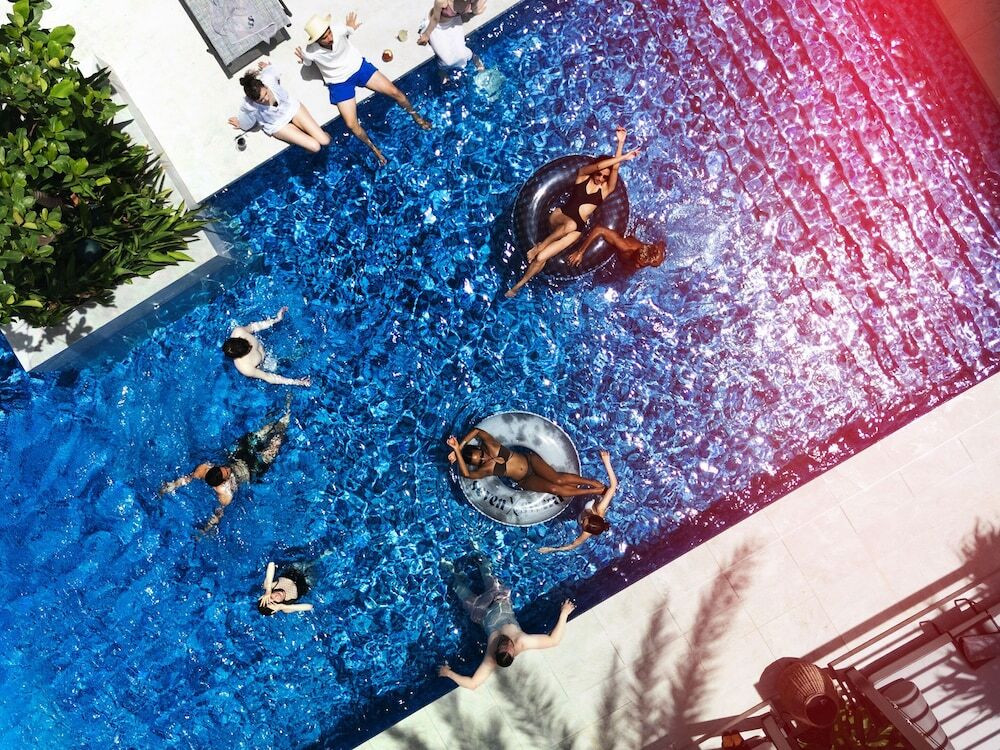 インフィニティ プール