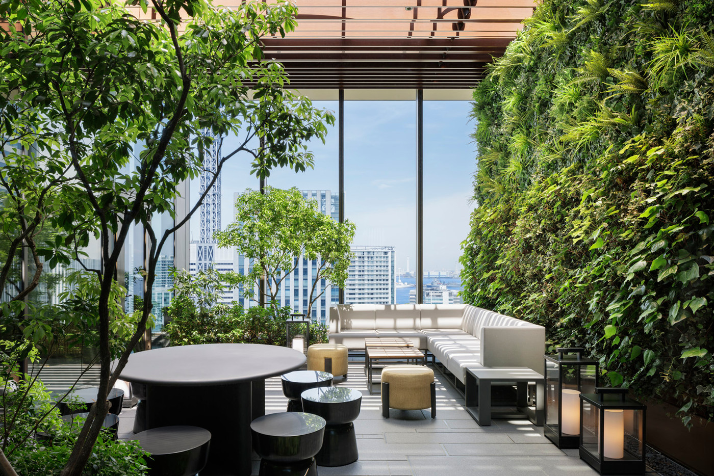 おしゃれな内装と和洋ビュッフェに心おどる4024933