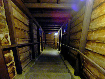 「宝巌堂」 その他 6809913 浴場に続く階段