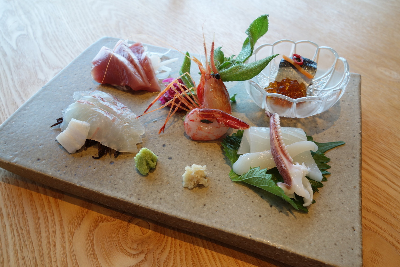 「里海邸　」 料理 47485291 平目 鰹 赤烏賊 縞海老 鰯野菜漬