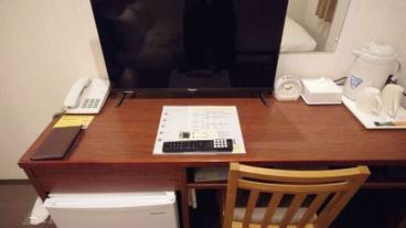 客室内のダイニングエリア / 5