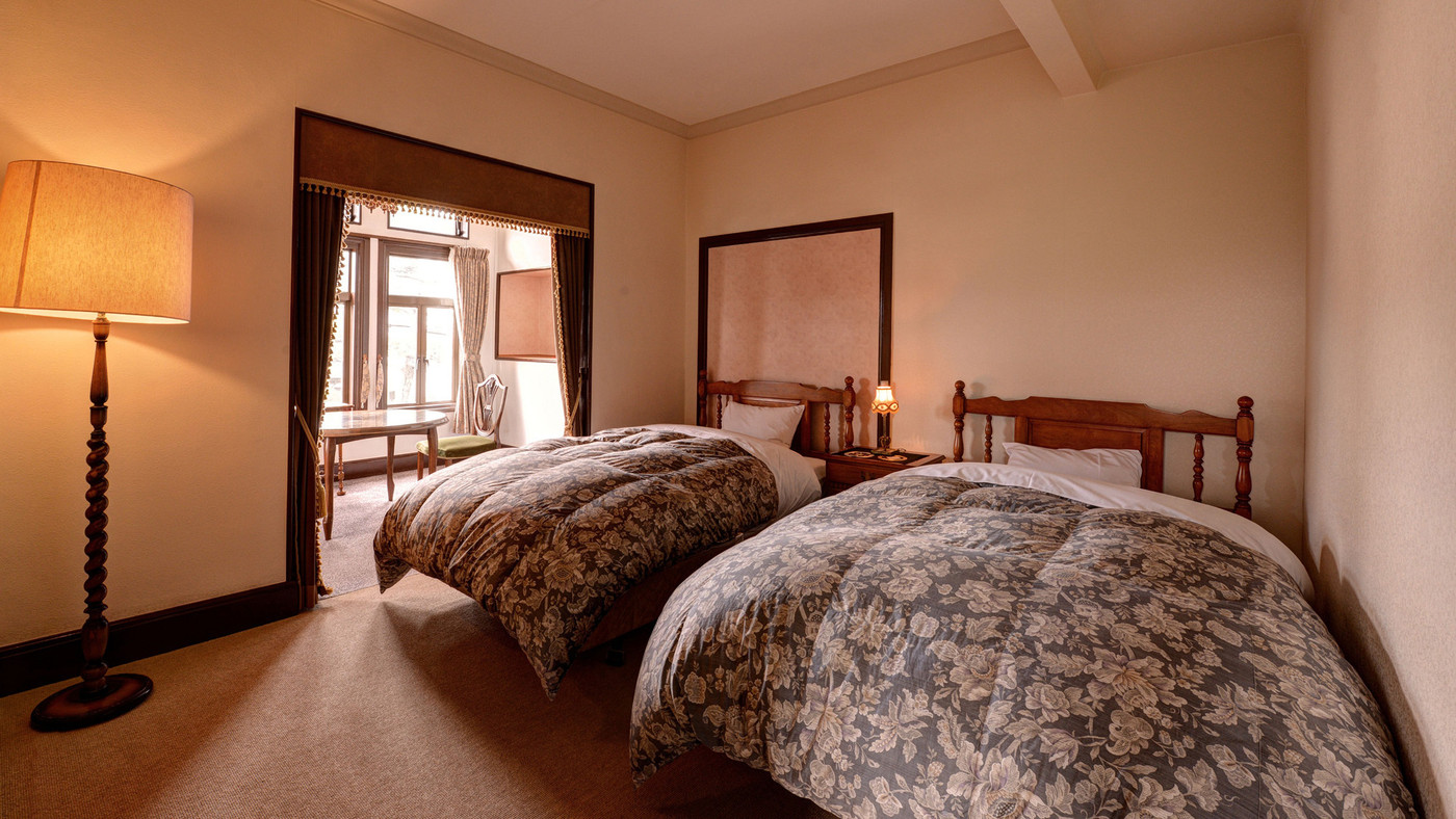 本格懐石をお部屋で♪大正ロマンあふれる割烹旅館4067922