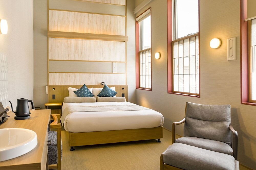 スーペリアクイーン