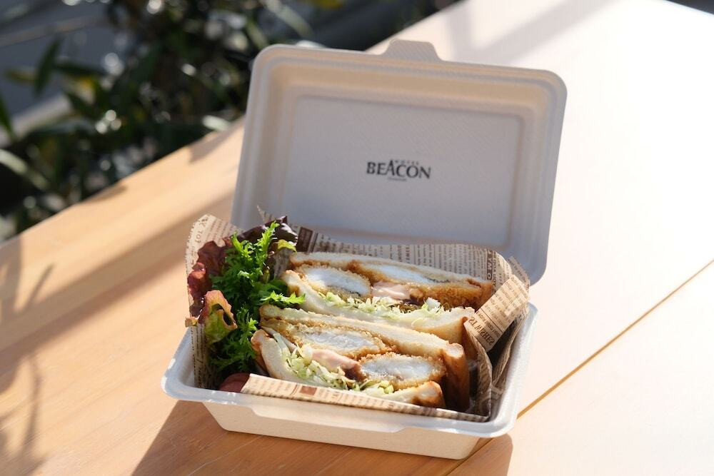 テイクアウト／布刈瀬戸の鯛カツサンド