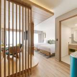 デラックスファミリールーム / 4