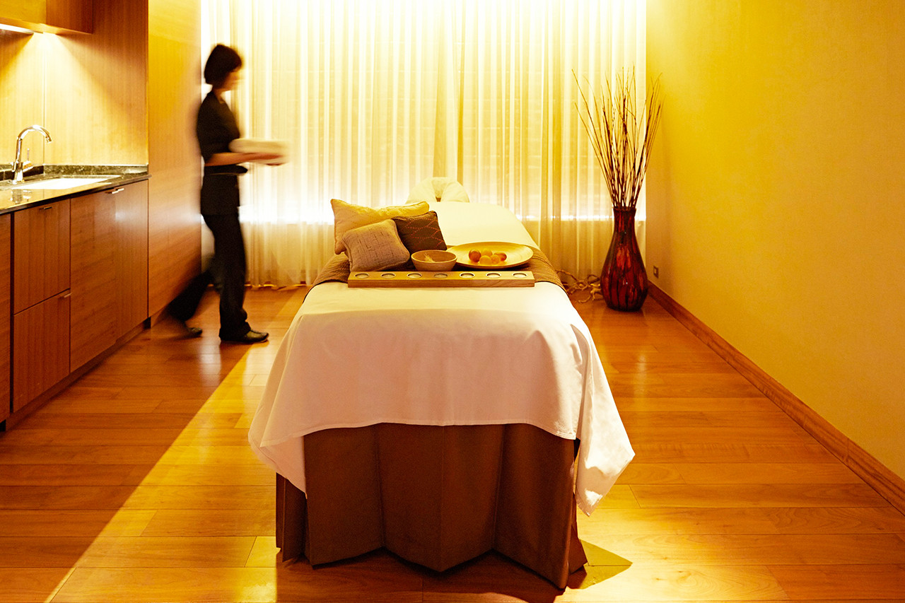 宿泊は贅沢な非日常を味わえる「志摩観光ホテル」へ1697600