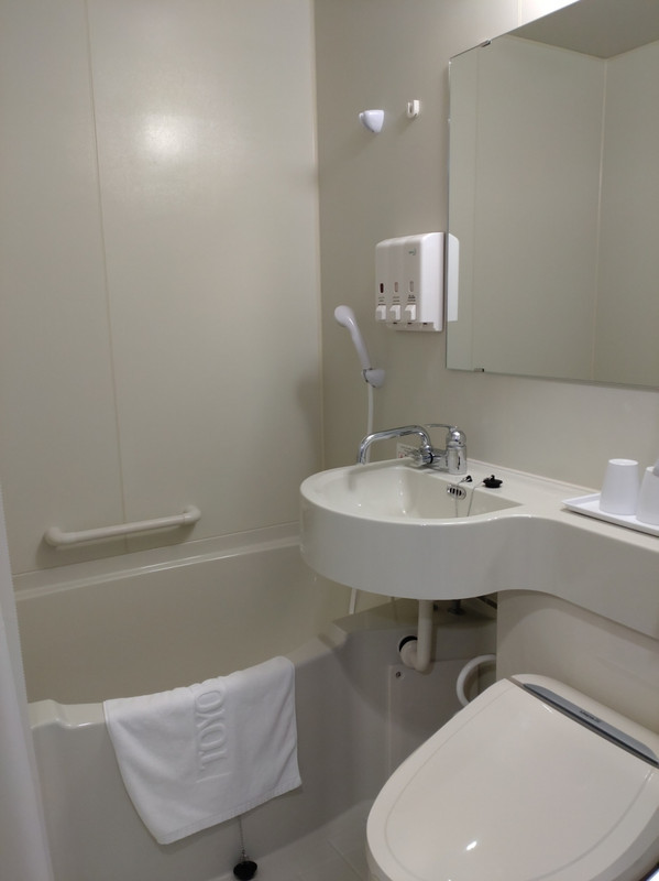 東横イン 富士山大月駅_ユニットバス