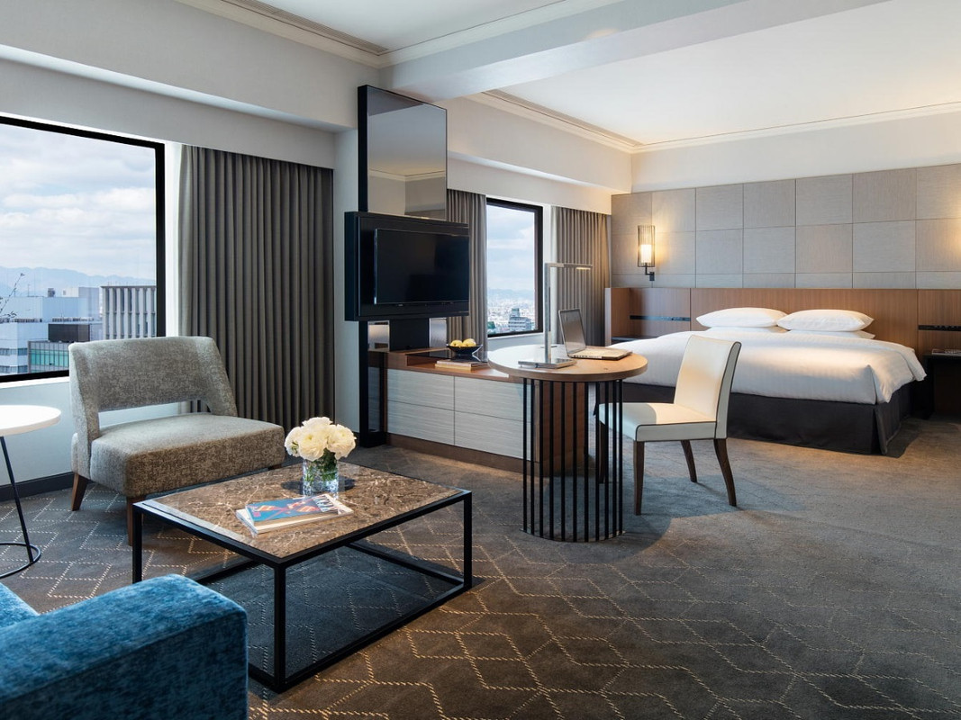 ジュニアスイート（キング）　ベッドルーム