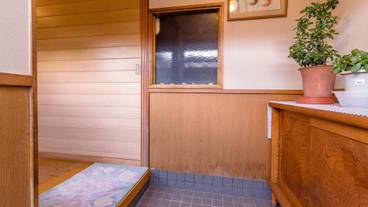 内部エントランス / 2