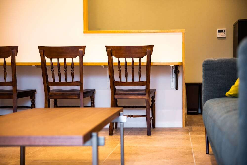 客室内のダイニングエリア