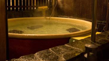 屋内スパ浴槽 / 3